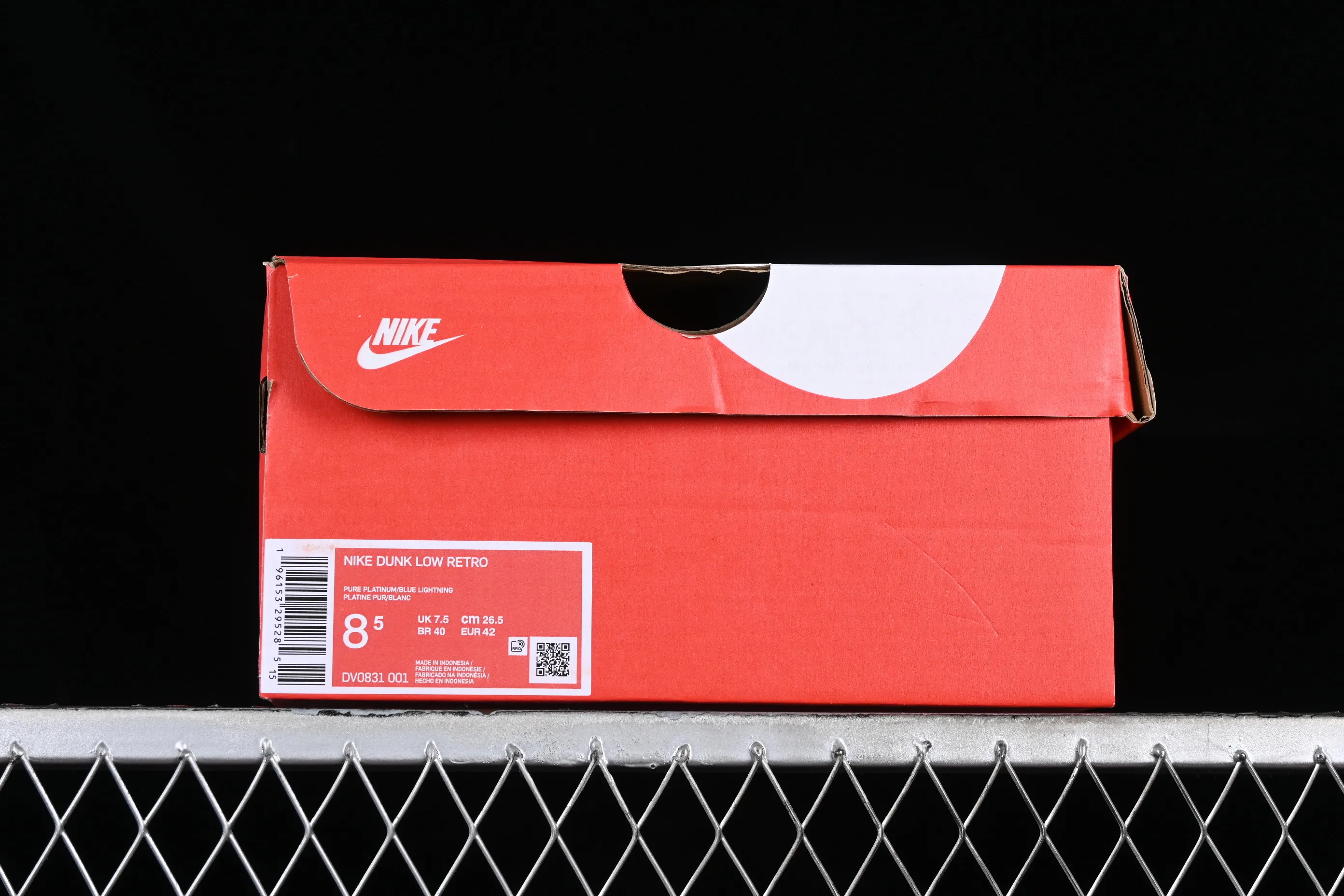 All categories Nk SB Dunk series Nk SB Dunk Low low-top sneakers Nk Dunk Low "BIGNIU" Renaissance self-portrait deconstruction hand-painted spray painting SB strap low-top casual sneakers DV0831-001